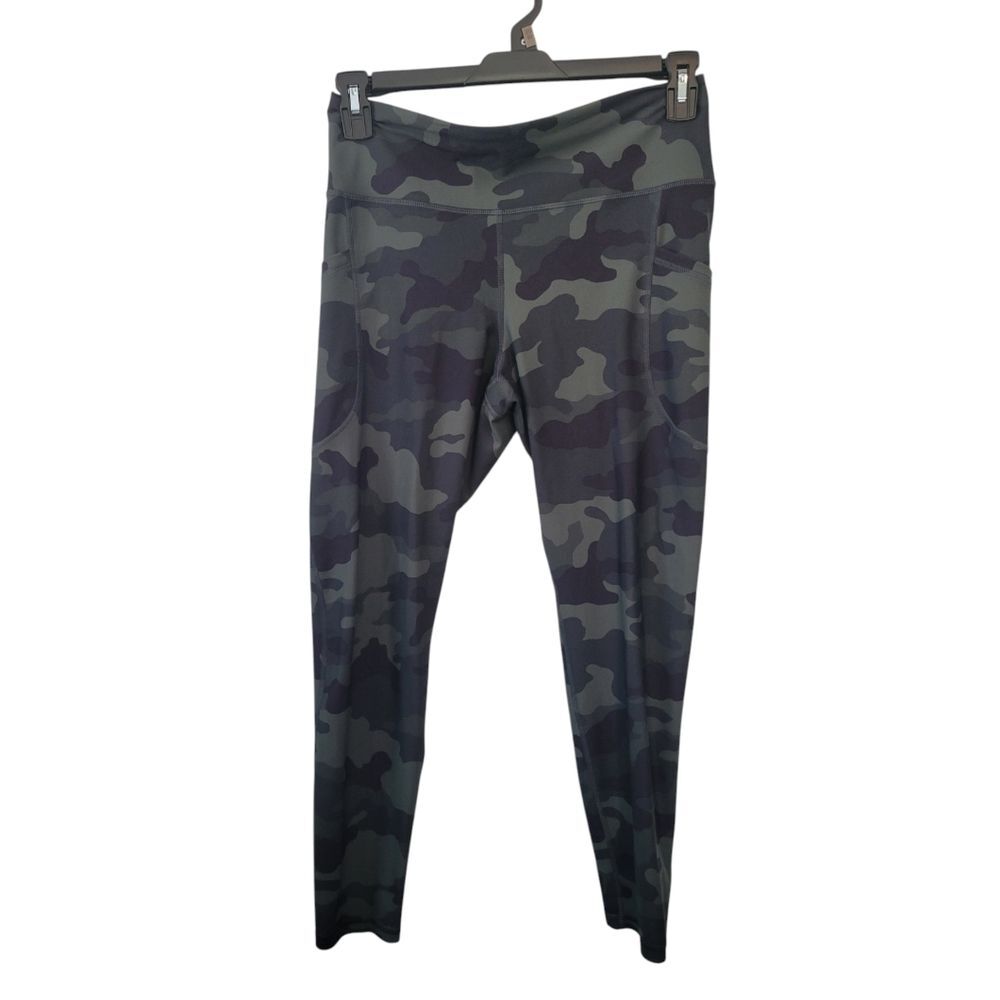 Old Navy Active Powersoft 7/8 Pocket High Rise Leggings in Camo Size Large